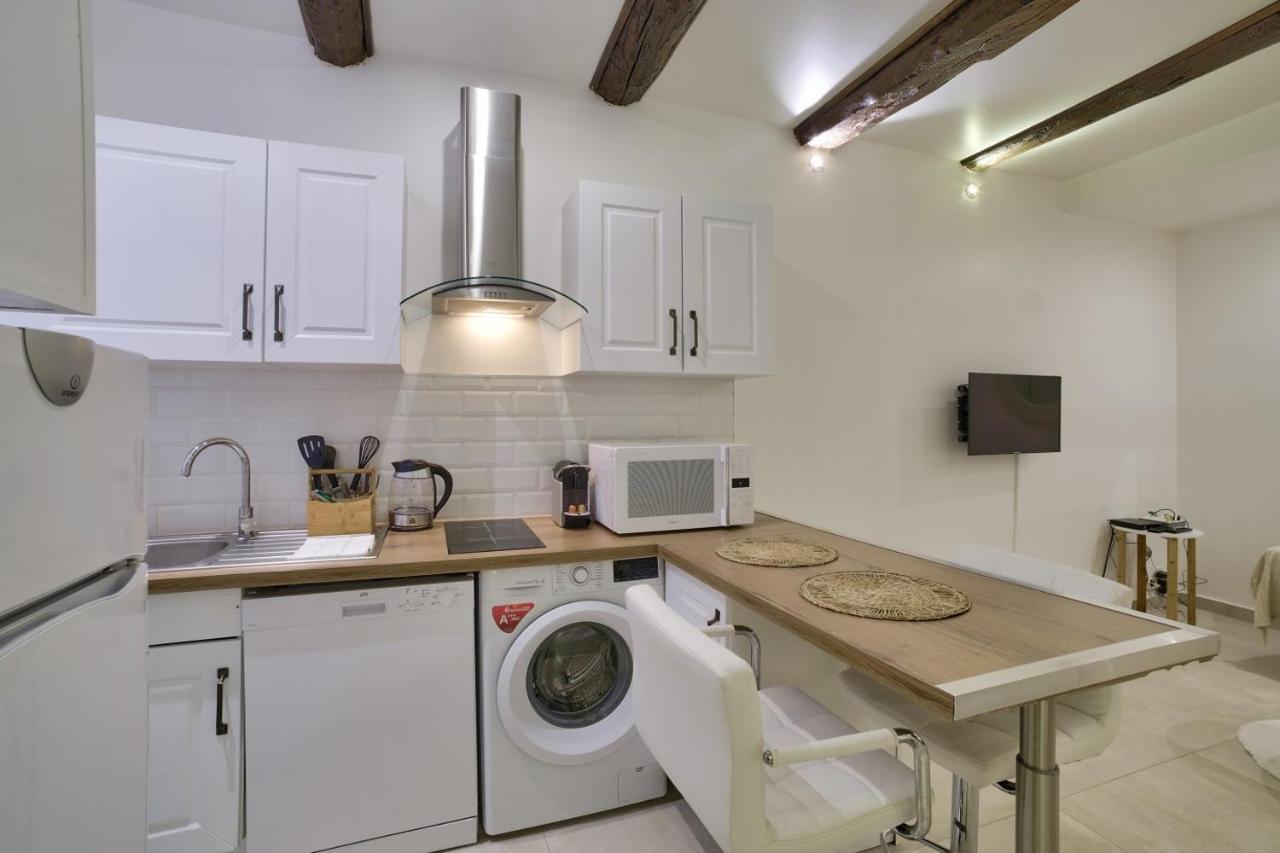 Superb Flat Near The Beach In Αντίμπ Εξωτερικό φωτογραφία